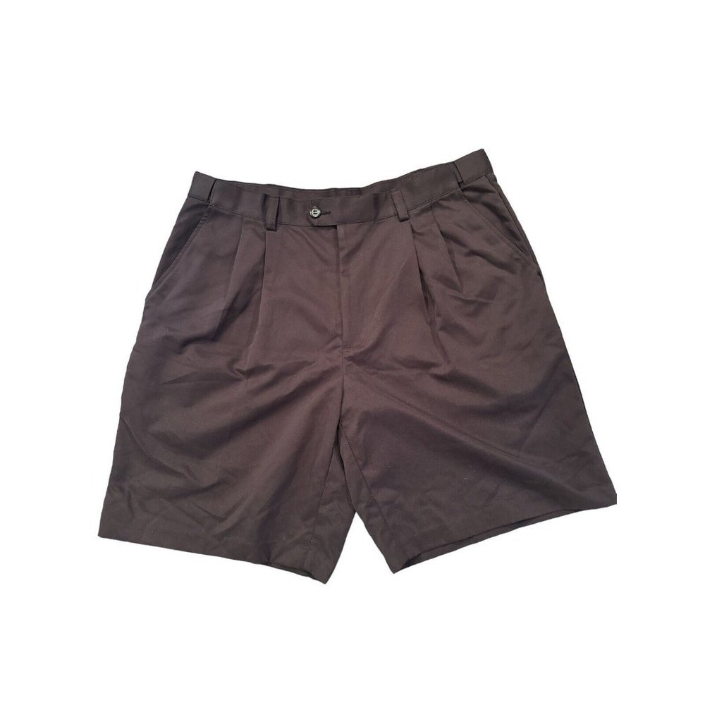 IZOD Shorts Size 36Mens Black Pleated Chino With Logo,‎ Pockets, 9” Inseam NWOT.